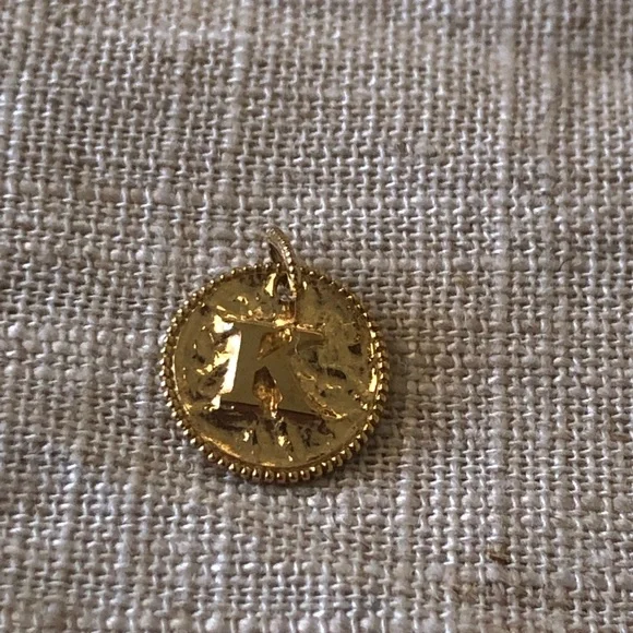 Sézane 9-Carat Gold Sara Pendant || “K” - Picture 6 of 10